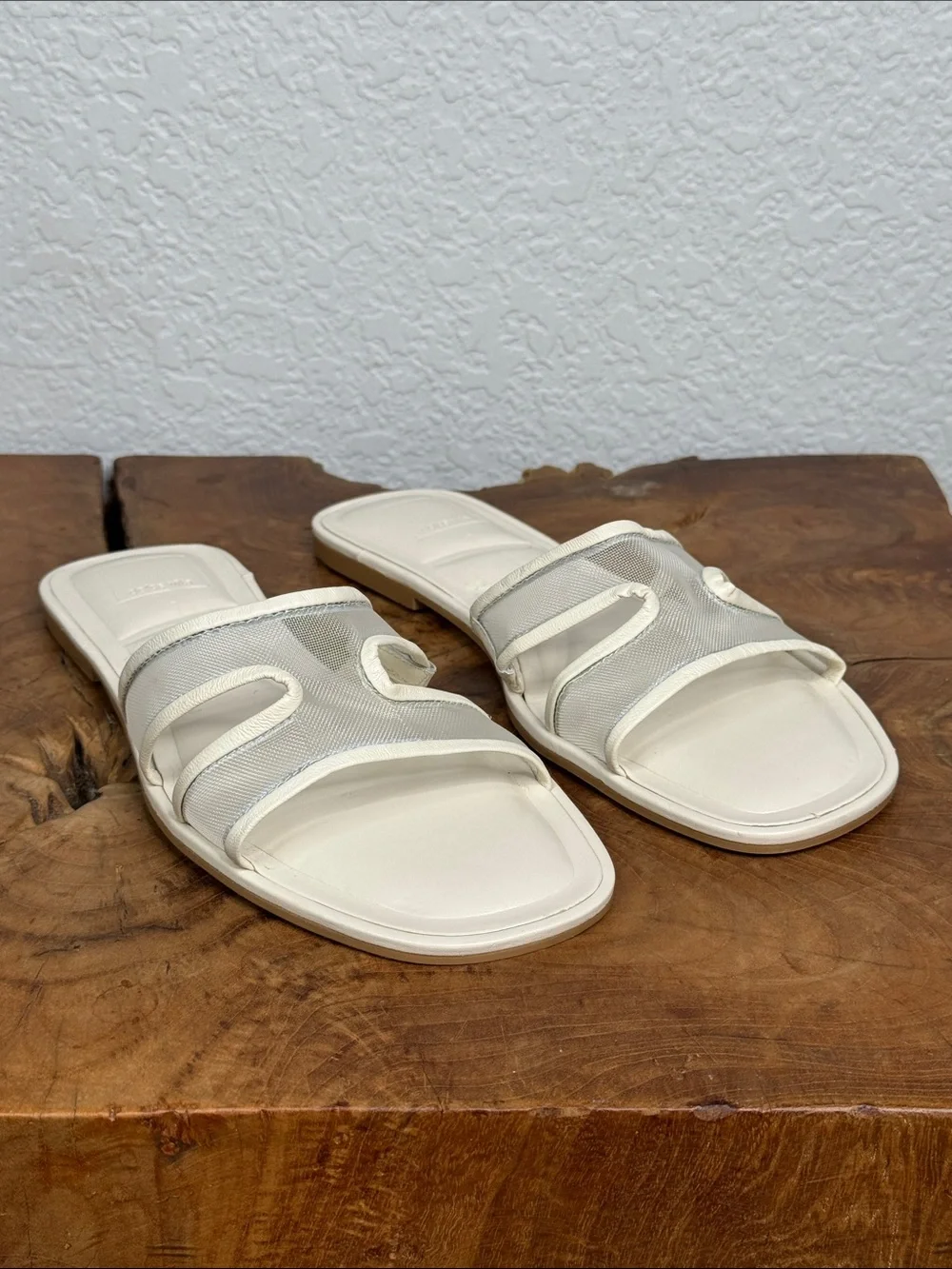 DOLCE VITA FLORI MESH OFF WHITE SLIDE SANDALS NWOT MINIMALIST RESORT CHIC SIZE 8
